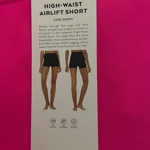 Alo yoga high waist shorts (align)